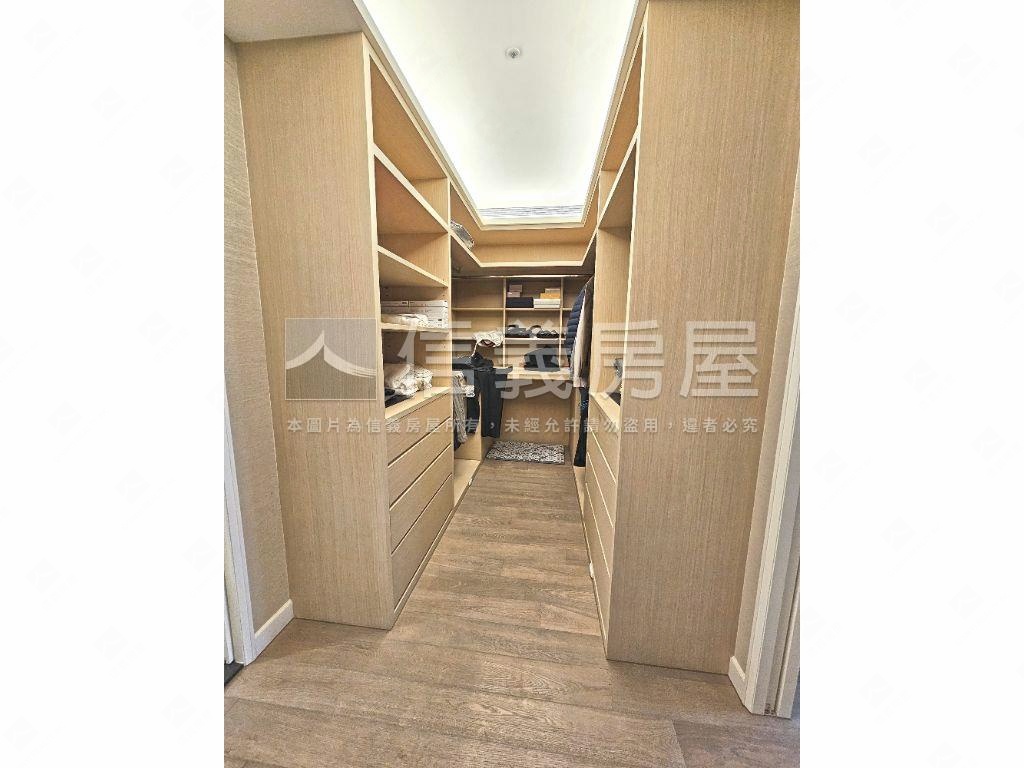 霸氣鳥瞰天下景首席再現房屋室內格局與周邊環境