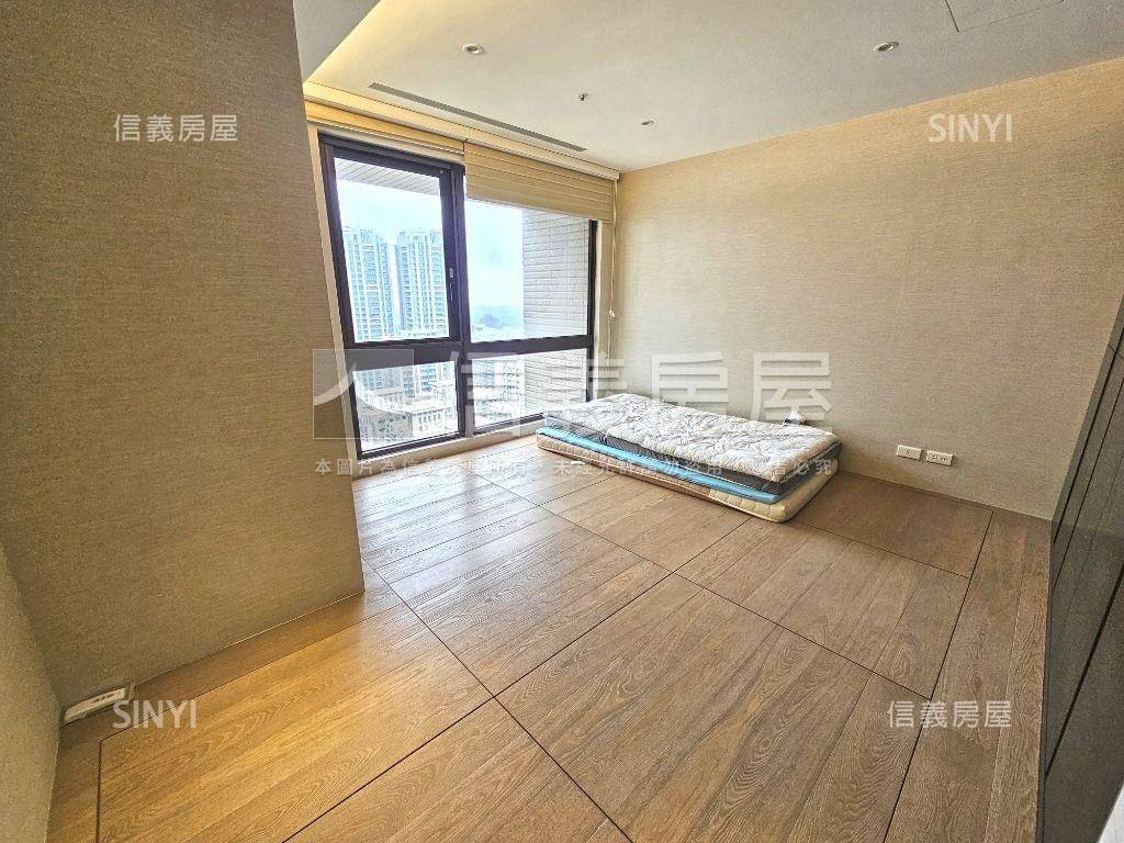 霸氣鳥瞰天下景首席再現房屋室內格局與周邊環境