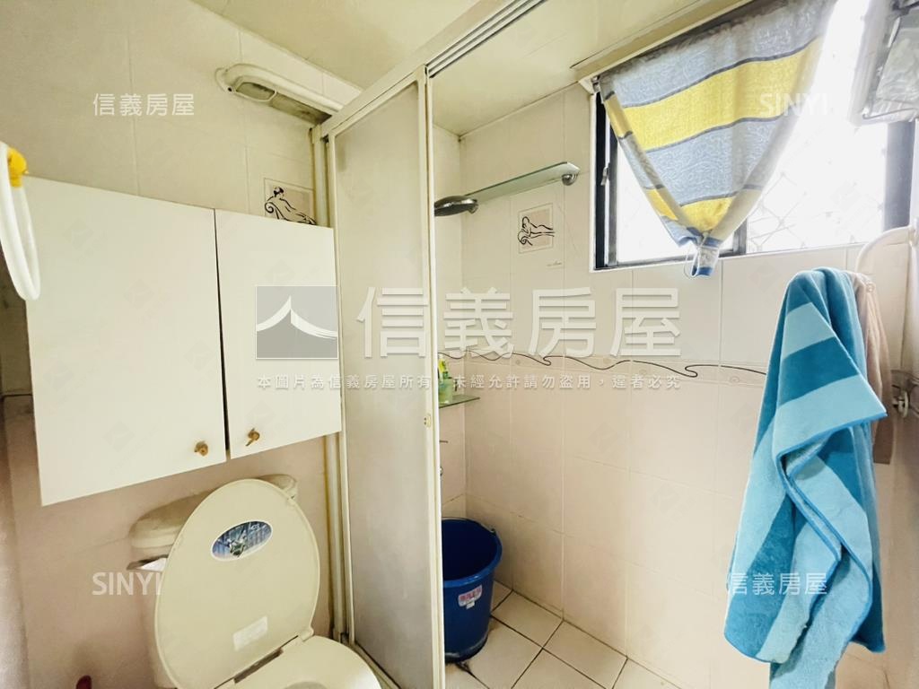 蘆洲長安街四房坡平車位房屋室內格局與周邊環境