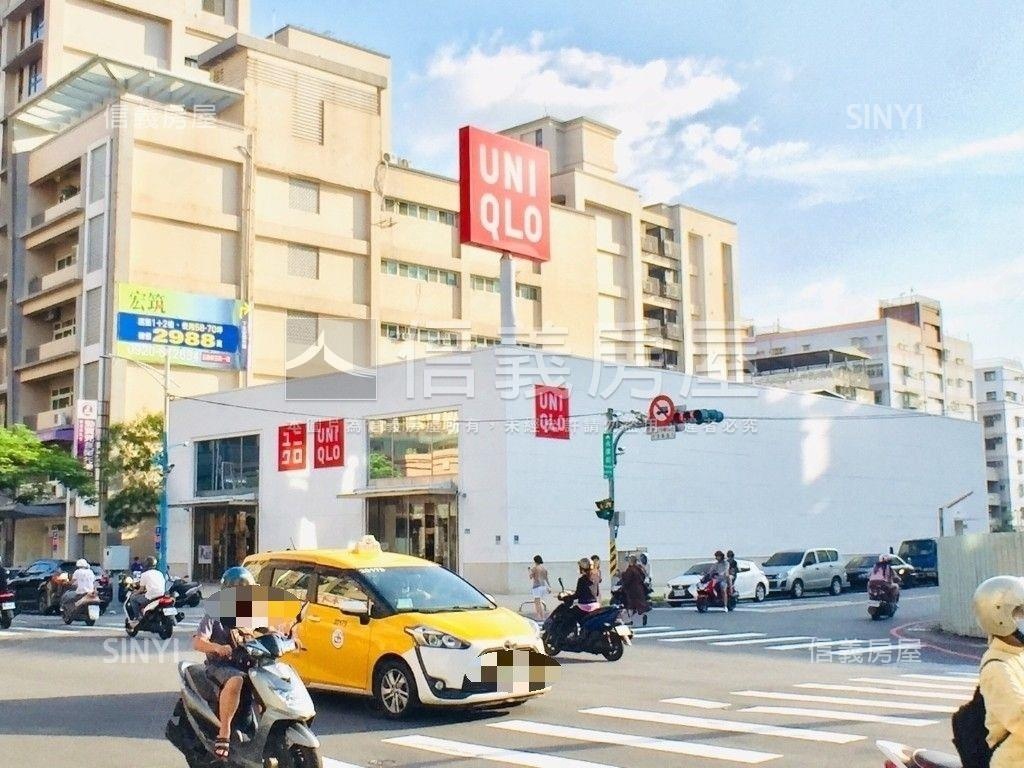 蘆洲長安街四房坡平車位房屋室內格局與周邊環境