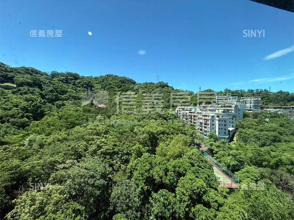 景安森活文匯兩房車位房屋室內格局與周邊環境