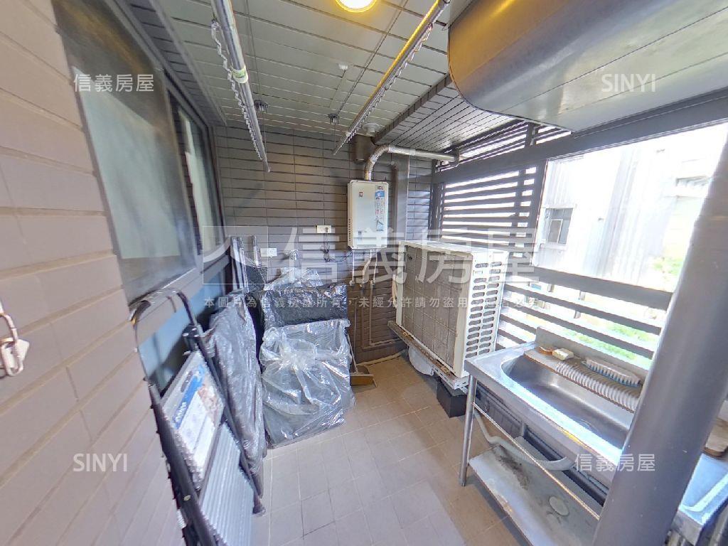 翔譽邊間三房房屋室內格局與周邊環境