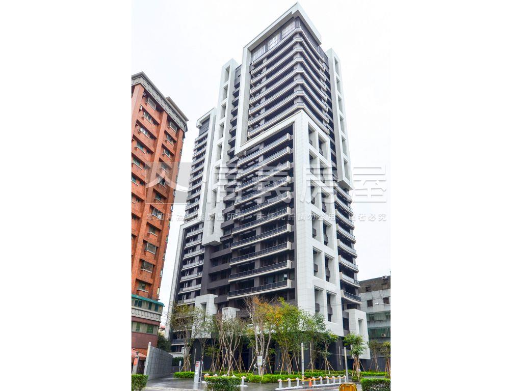 翔譽邊間三房房屋室內格局與周邊環境