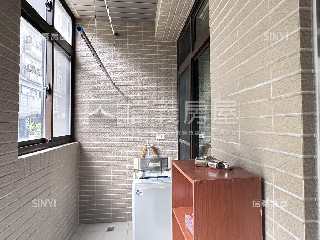 近淡大大富翁收租套房房屋室內格局與周邊環境