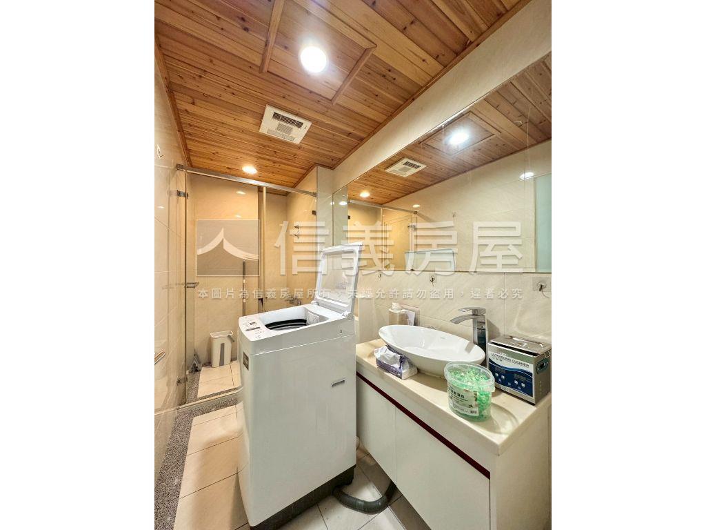 專約Ｒｏｏｍ１８三房車位房屋室內格局與周邊環境