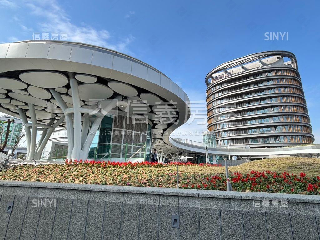 中山七賢三角窗旁捷運金店房屋室內格局與周邊環境