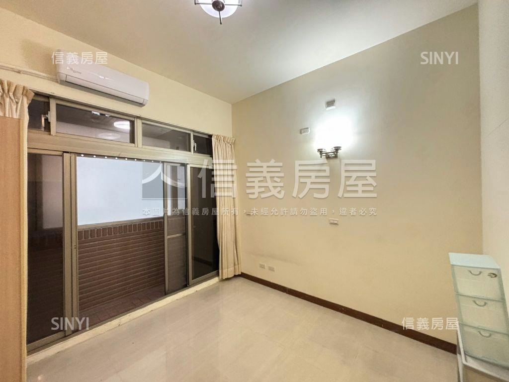 摩登站前極品幸福挑高美居房屋室內格局與周邊環境