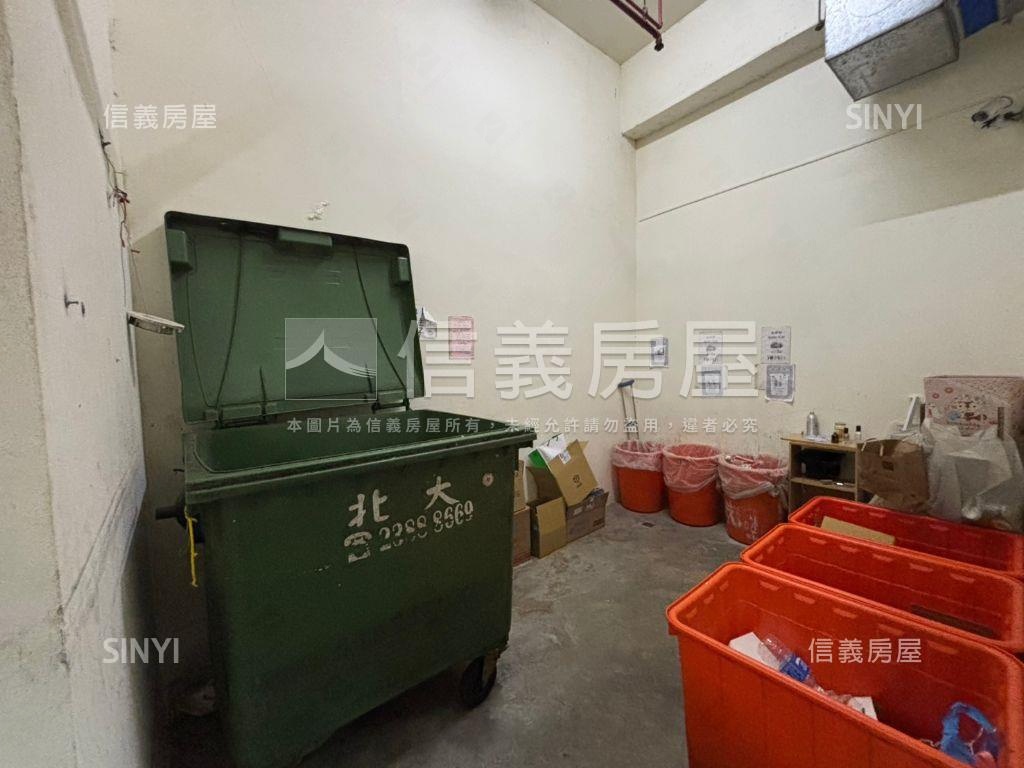摩登站前極品幸福挑高美居房屋室內格局與周邊環境