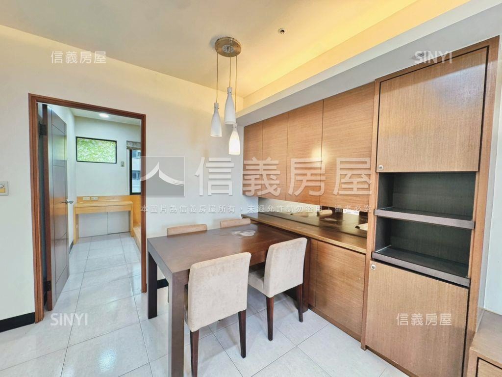 生態園區典雅三房平移車位房屋室內格局與周邊環境