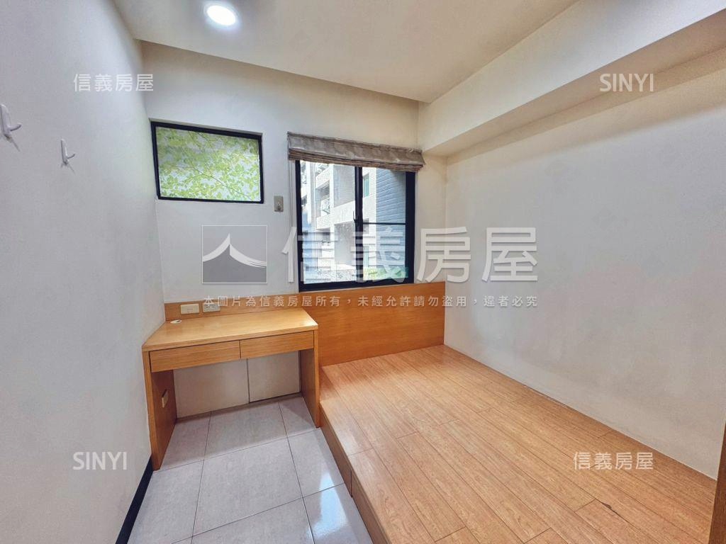 生態園區典雅三房平移車位房屋室內格局與周邊環境