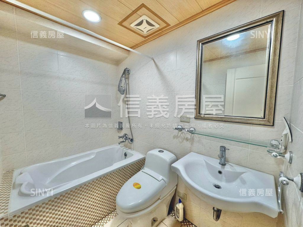 生態園區典雅三房平移車位房屋室內格局與周邊環境