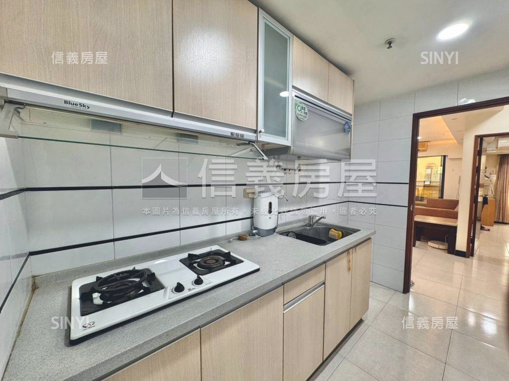 生態園區典雅三房平移車位房屋室內格局與周邊環境