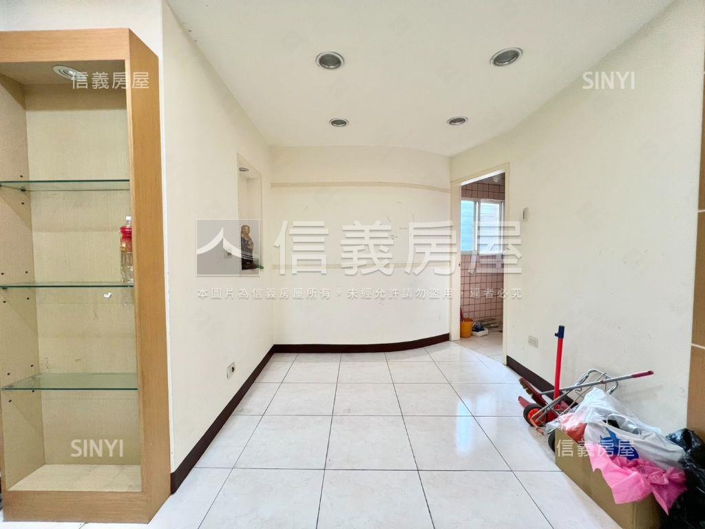 裕民邊間２樓美寓房屋室內格局與周邊環境