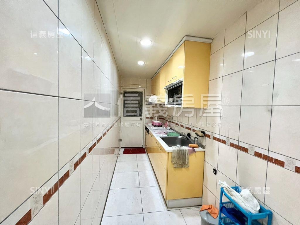 裕民邊間２樓美寓房屋室內格局與周邊環境