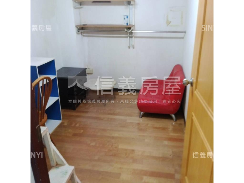 世新桔莊收租置產房屋室內格局與周邊環境
