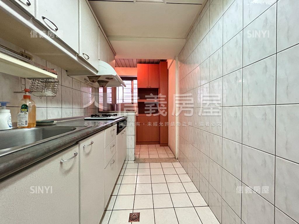 昇陽天廈高樓景觀房屋室內格局與周邊環境
