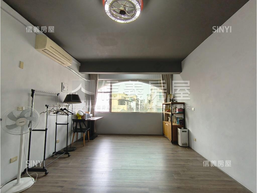 人潮興旺金透店房屋室內格局與周邊環境