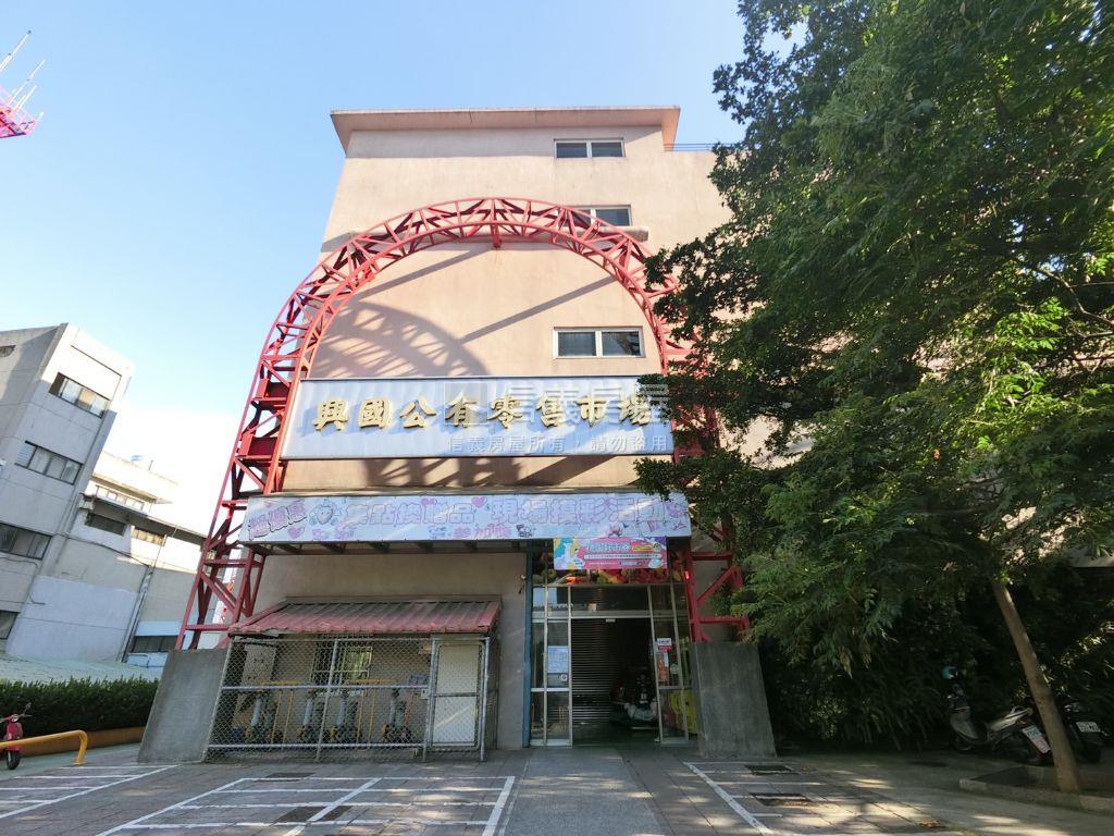 國際會館高樓採光美套房房屋室內格局與周邊環境
