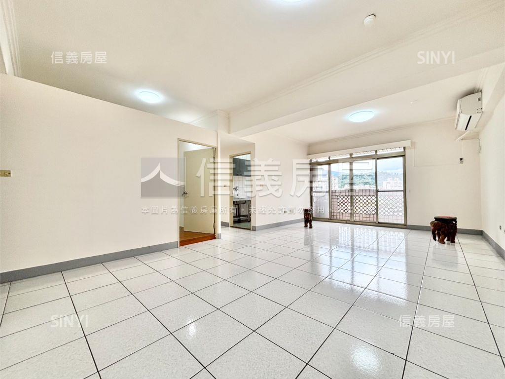 長泰街春芽華廈三房房屋室內格局與周邊環境