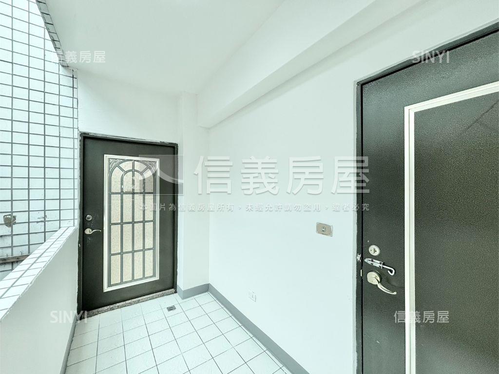 長泰街春芽華廈三房房屋室內格局與周邊環境