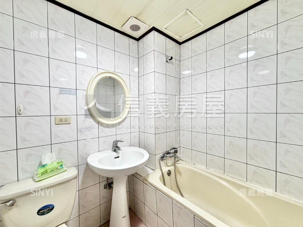 長泰街春芽華廈三房房屋室內格局與周邊環境