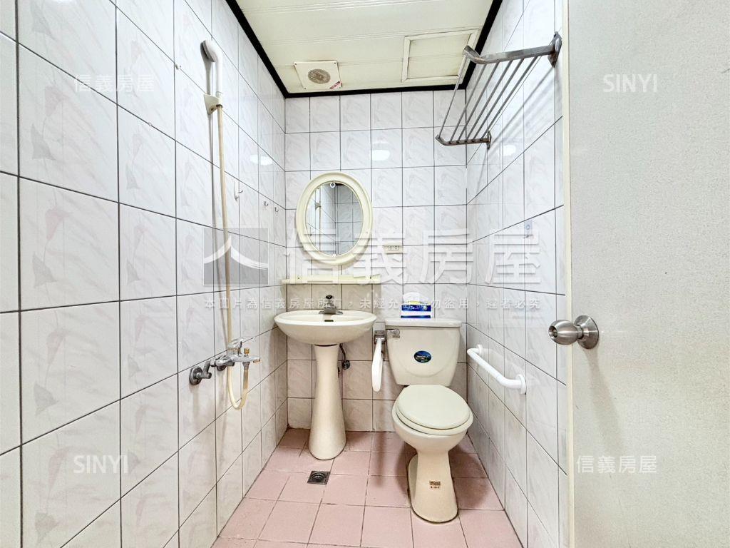 長泰街春芽華廈三房房屋室內格局與周邊環境