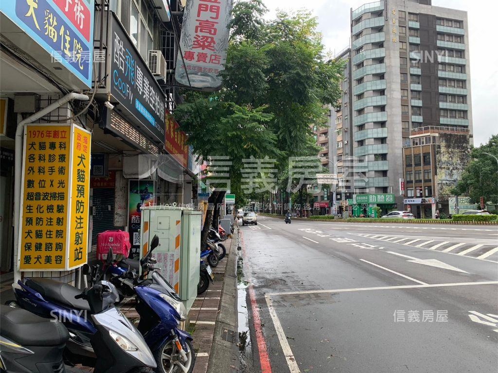 永和地標旁．頂溪站金店面房屋室內格局與周邊環境