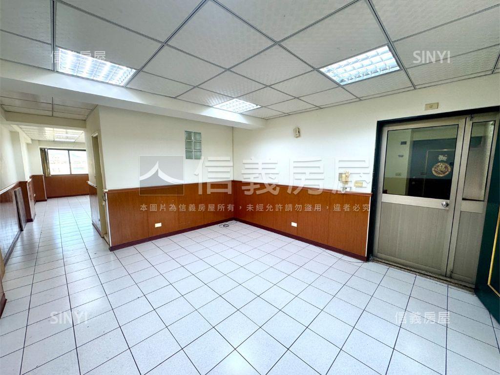 近西區低總價套房房屋室內格局與周邊環境