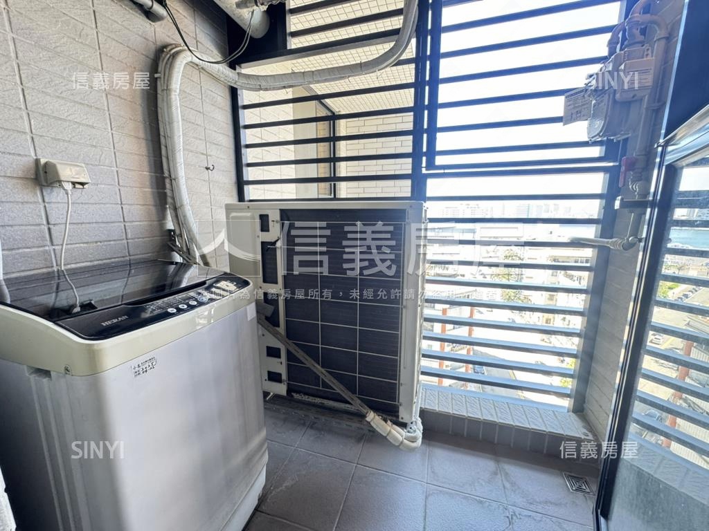 專鳳凰真愛海景首排２房車房屋室內格局與周邊環境