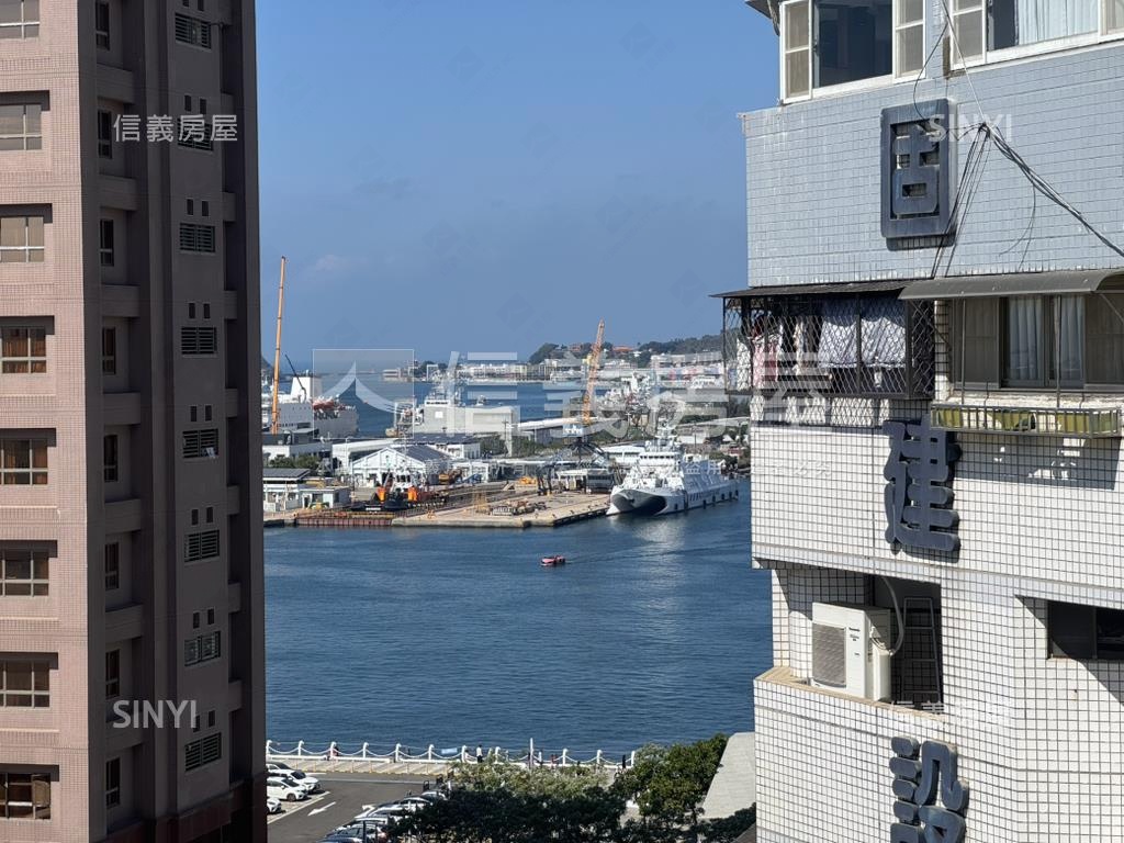 專鳳凰真愛海景首排２房車房屋室內格局與周邊環境