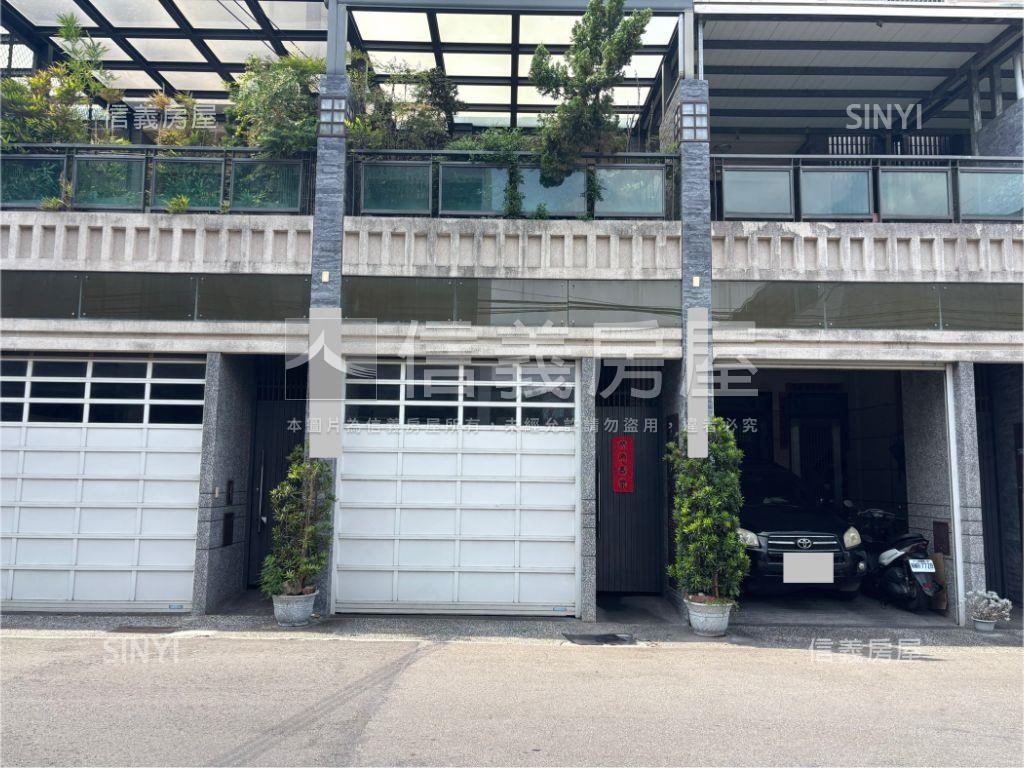 中興商圈震後臨路車庫透天房屋室內格局與周邊環境