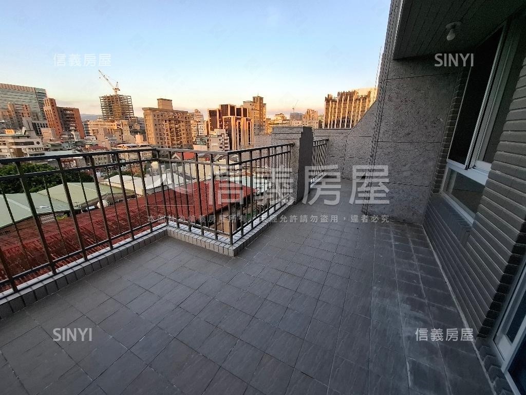 龍門大苑景觀三房有露台房屋室內格局與周邊環境