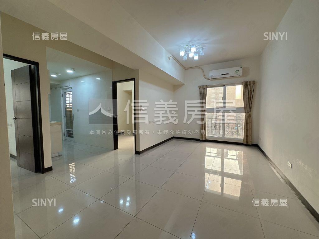 倫敦採光明亮兩房車位房屋室內格局與周邊環境