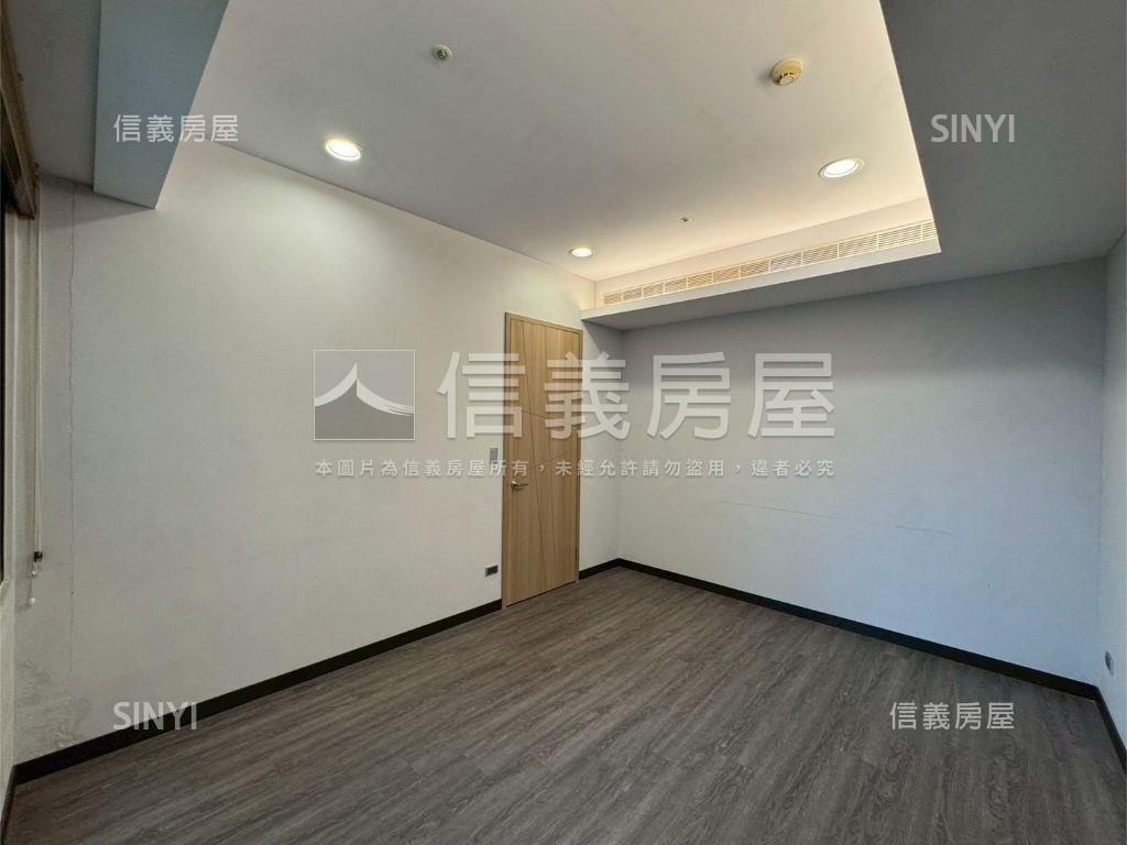 大坪林面河景觀大戶房屋室內格局與周邊環境