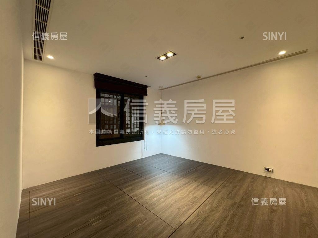 大坪林面河景觀大戶房屋室內格局與周邊環境