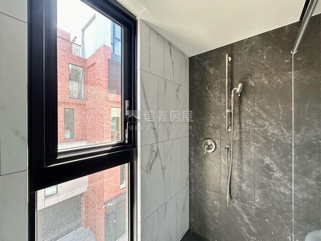 新成屋＿新家華家兜里房屋室內格局與周邊環境