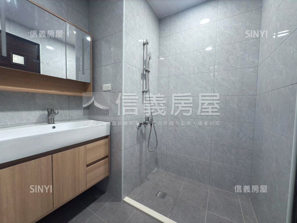 善美館四房雙車位房屋室內格局與周邊環境