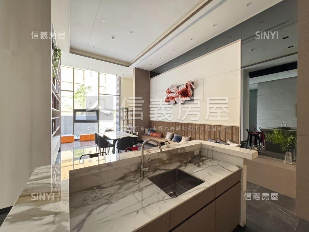 全新沐朝陽三房雙車位房屋室內格局與周邊環境