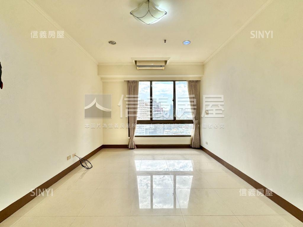 國寶高樓四房平車房屋室內格局與周邊環境