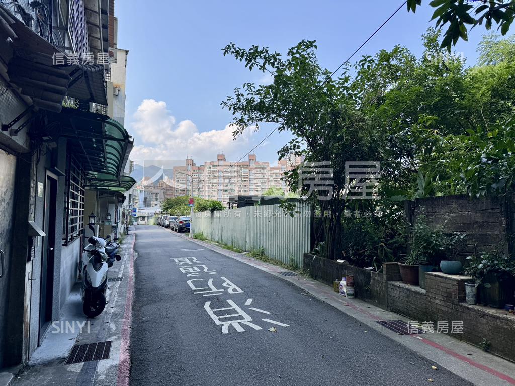 康寧小學裝潢大空間房屋室內格局與周邊環境