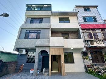 近龍潭交流道透天