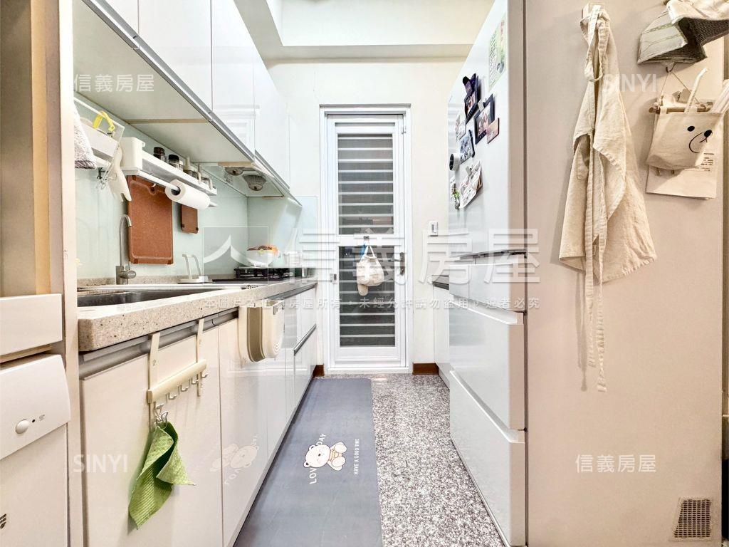 近橋科花町墅邊間質感美透房屋室內格局與周邊環境