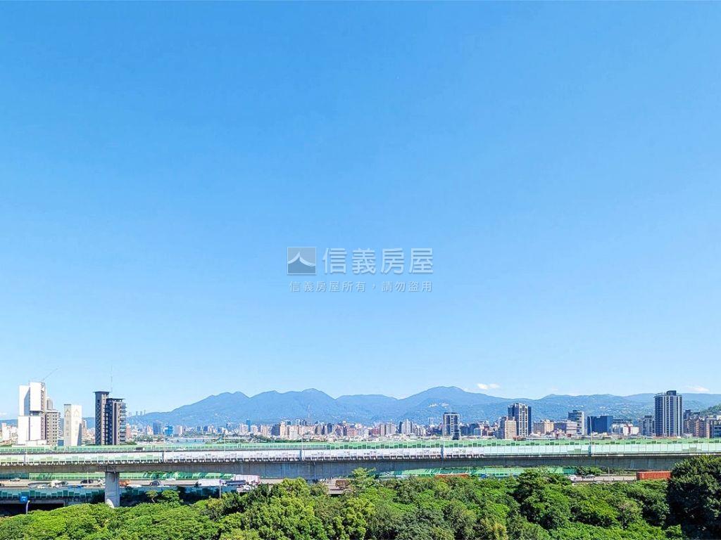 敦品苑全新高樓三房車位房屋室內格局與周邊環境