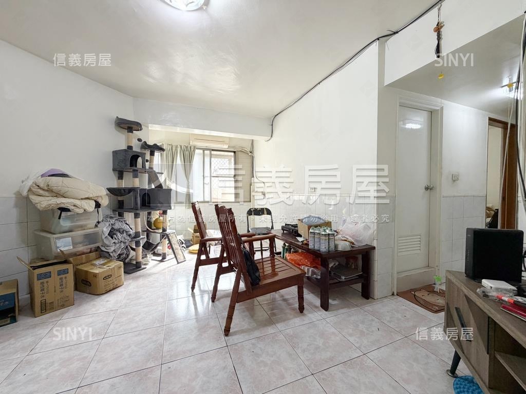 近捷運，採光明亮公寓房屋室內格局與周邊環境