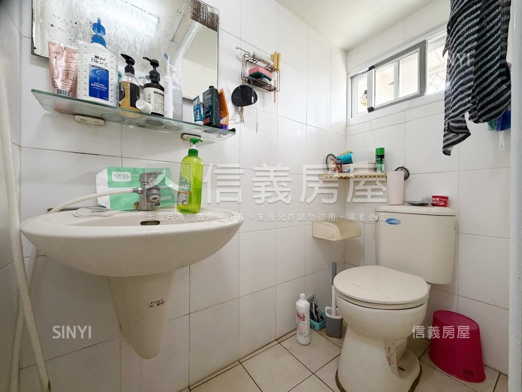 近捷運，採光明亮公寓房屋室內格局與周邊環境