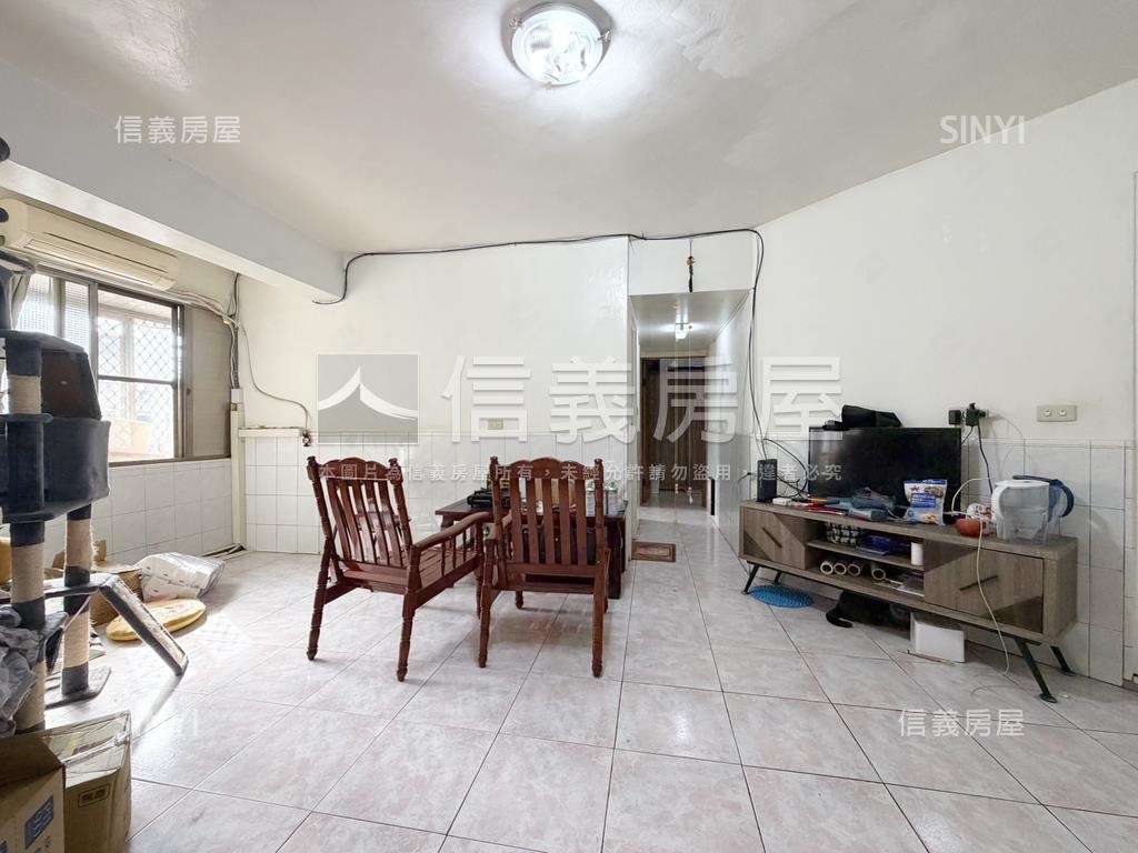 近捷運，採光明亮公寓房屋室內格局與周邊環境