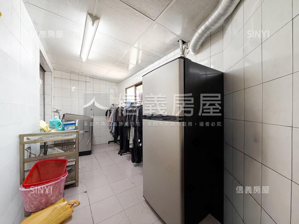 近捷運，採光明亮公寓房屋室內格局與周邊環境