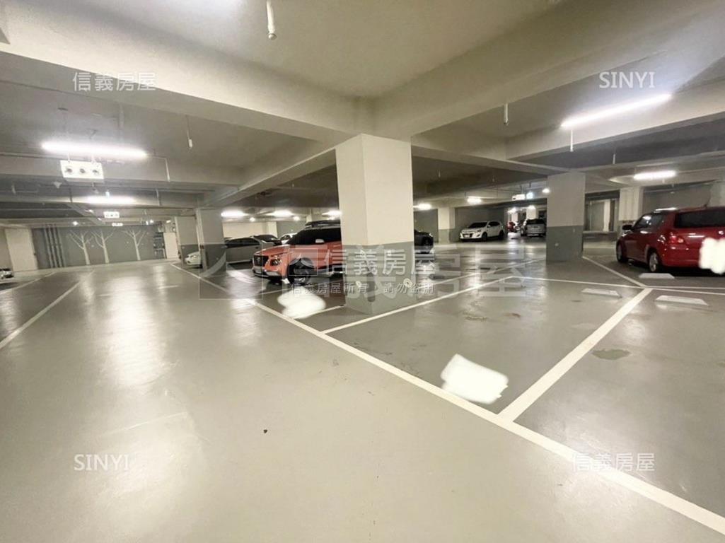 好讚允將兩房平車房屋室內格局與周邊環境