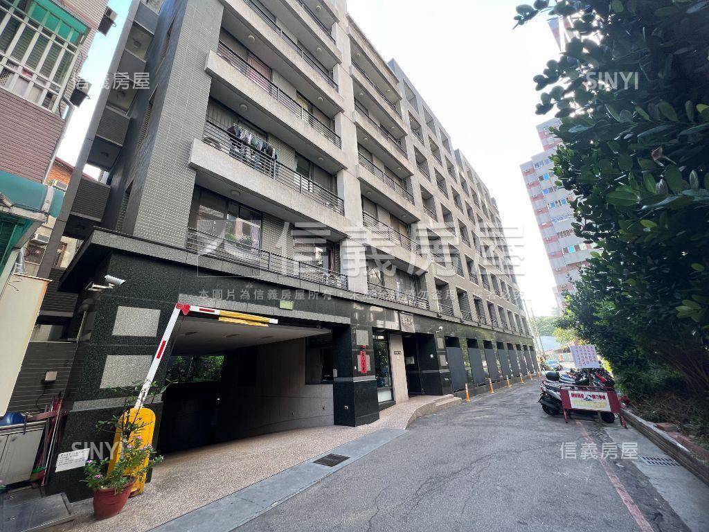 愛上逢甲套房ＩＩ房屋室內格局與周邊環境