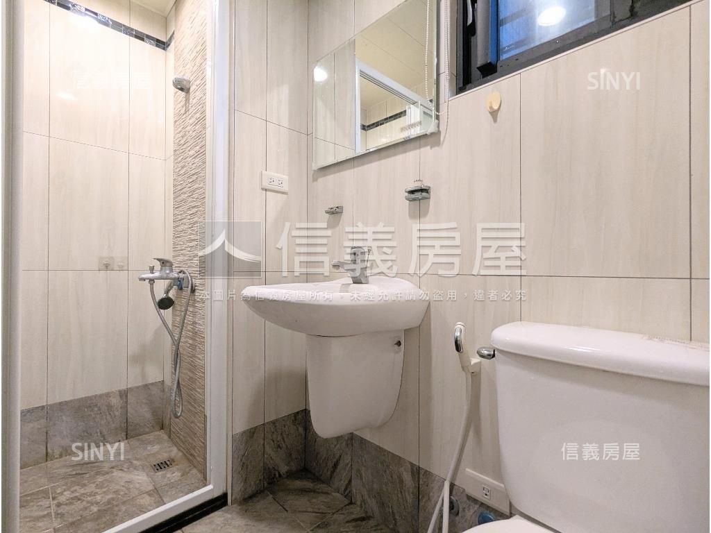 邊間雙採光綠景大兩房平車房屋室內格局與周邊環境